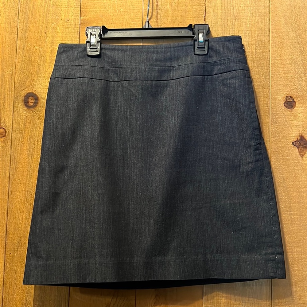 Ann Taylor loft skirt‎
